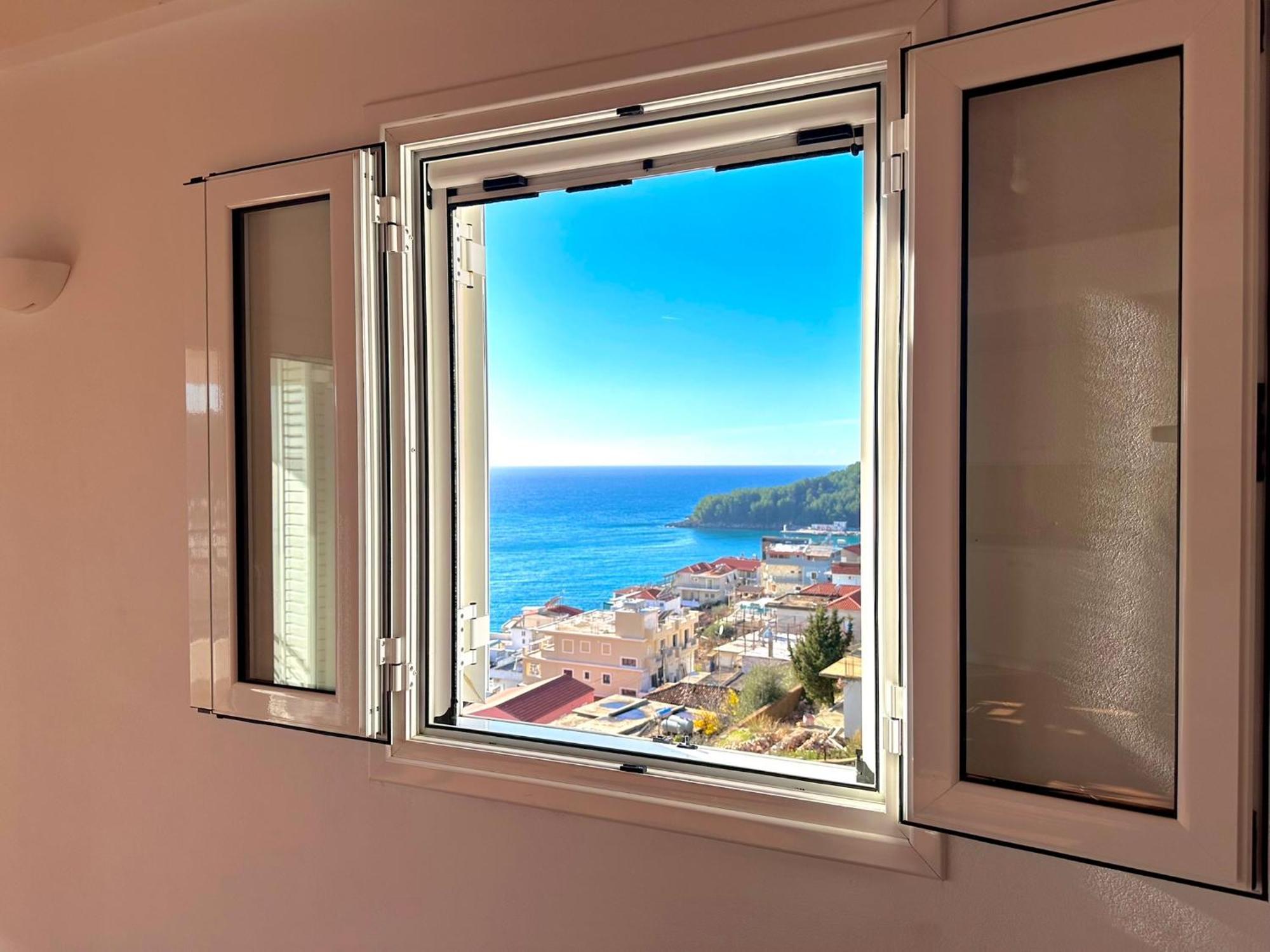 Roumers Himara Экстерьер фото